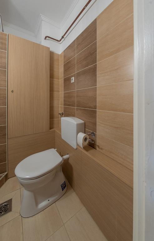 Aqua Apartman Gyula Esterno foto