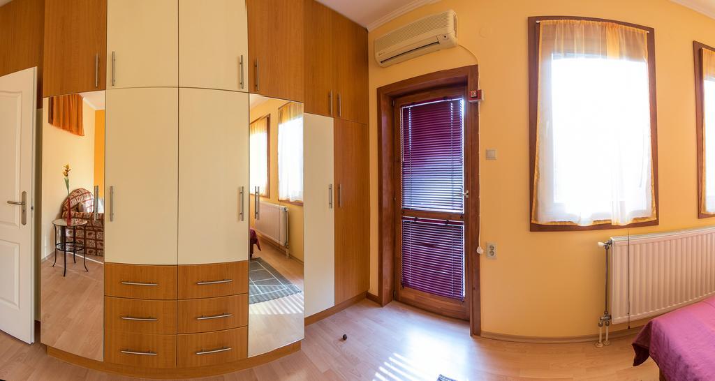 Aqua Apartman Gyula Esterno foto